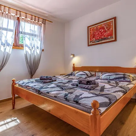 Сasa de vacaciones Marcana With Fireplace *