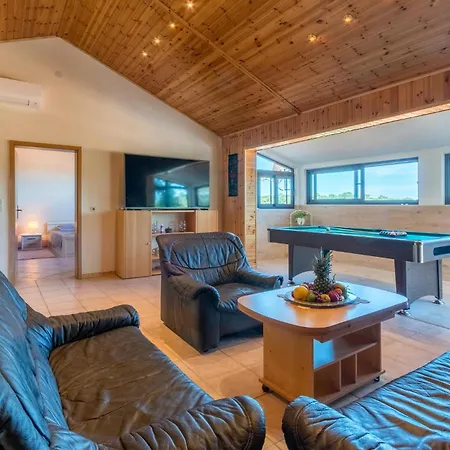 Holiday home Awesome Home In Marcana With Kitchen